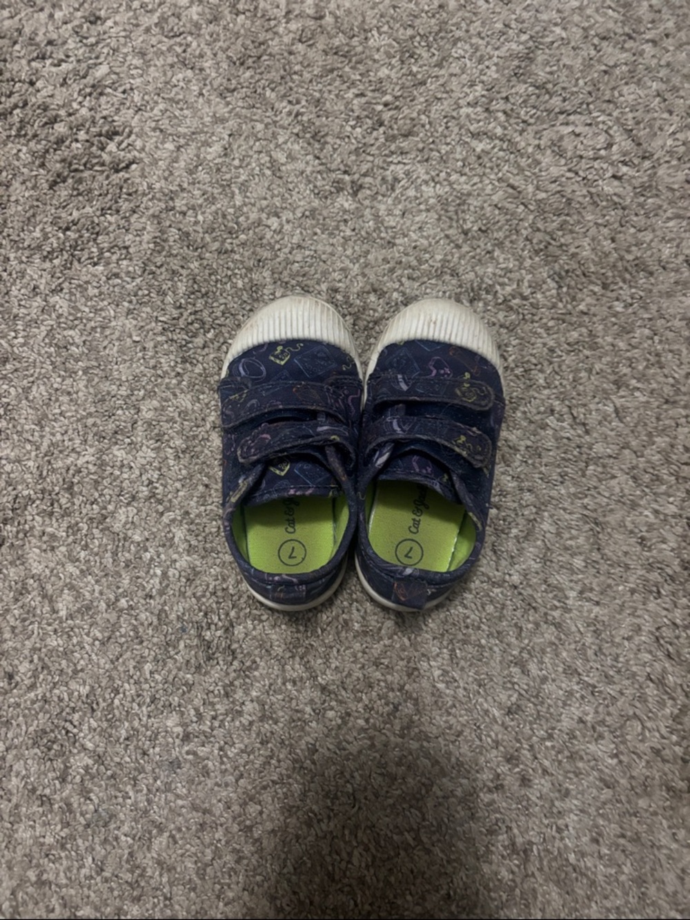 Cat & Jack Navy Canvas Velcro Sneakers with Lime Green Insole- play condition